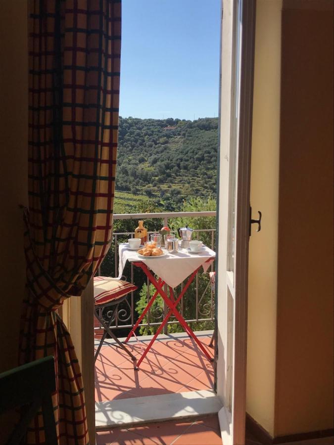 Uliveto Saglietto Agriturismo A Poggi Apartments Imperia Exterior foto