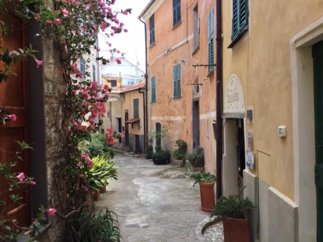 Uliveto Saglietto Agriturismo A Poggi Apartments Imperia Exterior foto